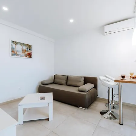 Mrkan * ツァヴタット